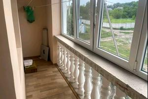 дом по адресу центральна