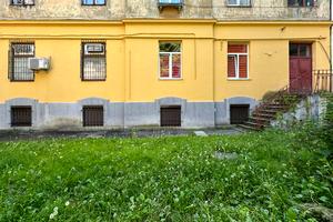 комерційна за адресою Шота Руставелі вул., 20