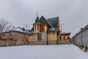 будинок за адресою Оболонь