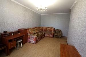 квартира за адресою Нескорених вул. (Героїв Праці), 4