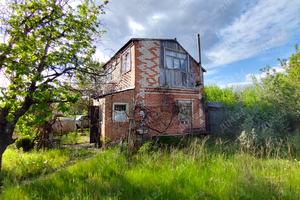будинок за адресою центральна, 1