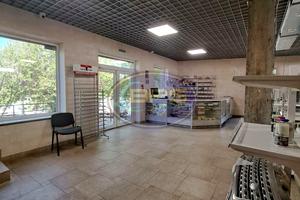 комерційна за адресою Розкидайлівська вул., 59