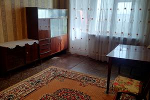 квартира за адресою Князя Володимира Великого просп., 131