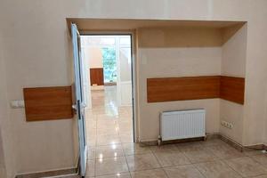 коммерческая по адресу Базарная ул., 82