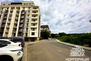 коммерческая по адресу Олександра Хіри ул., 10А