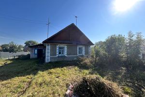 дом по адресу с. Лесовые Гриневцы, Заводська, 17