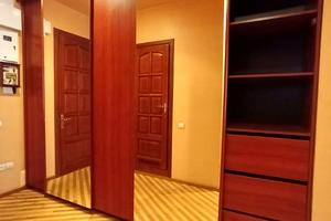 квартира по адресу Защитников Украины пл. (Освобождения), 3