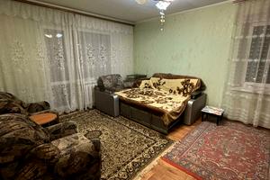 квартира за адресою Князя Володимира Великого просп., 129