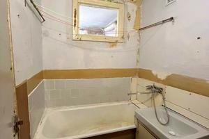 квартира за адресою Космонавтів вул., 58