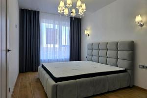 квартира за адресою Петра Маланюка вул., 1