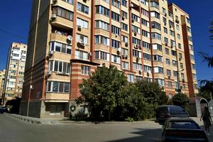 комерційна за адресою Академіка Заболотного вул., 58