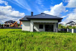 будинок за адресою Наварійська вул.
