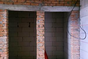 комерційна за адресою Машинобудівників вул., 16