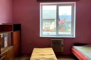 будинок за адресою Центральна