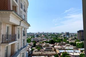 квартира за адресою Леонтовича вул. (Бєлінського), 16