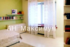 квартира за адресою Покровская