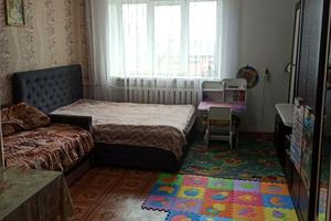 комната по адресу Романа Шухевича ул. (Курчатова), 63/2
