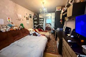 квартира за адресою Володимира Бизова вул. (Якіра), 32
