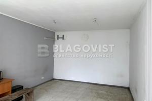 будинок за адресою Київська вул., 1/8