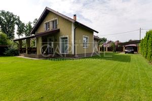 будинок за адресою Стрітенська