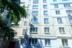 квартира за адресою Митницька, 17/1