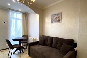 квартира за адресою Регенераторна вул., 4 к4