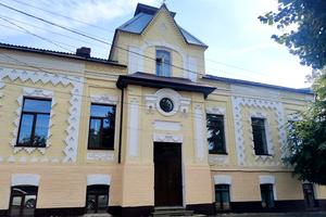 комерційна за адресою Віктора Косенка вул., 8