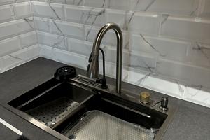 квартира за адресою Злуки просп., 7