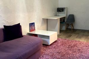 квартира за адресою 12 квітня, 24