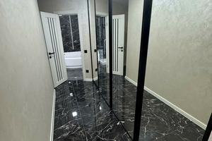 квартира по адресу Злуки просп., 7