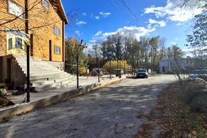 участок по адресу с. Лесники, Кулажина