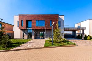 дом по адресу с. Крушинка, 40-річчя Перемоги
