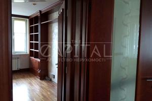 комерційна за адресою Тампере вул., 5