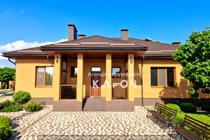 дом по адресу провулок Курінний