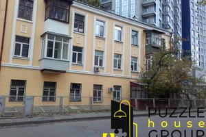 коммерческая по адресу Джона Маккейна ул. (Кудри Ивана), 9