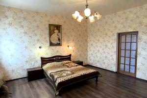 будинок за адресою Ромашкова вул., 49