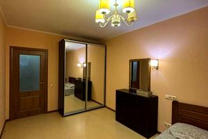 квартира за адресою Регенераторна вул., 4 к4