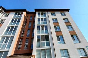 квартира за адресою Анатолія Лабунського вул., 4
