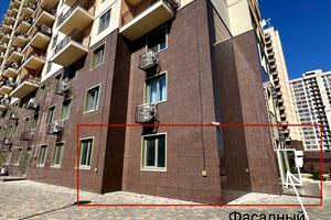 комерційна за адресою Перлинна вул., 12