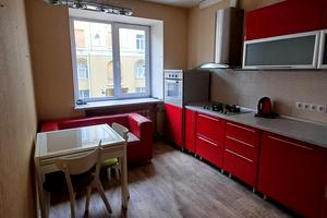 квартира за адресою Кооперативна вул., 13/2