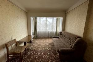 квартира за адресою Миколи Ушакова вул., 12