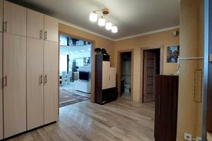 квартира за адресою Рельєфна вул., 8