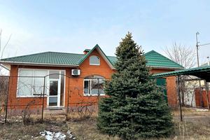 будинок за адресою Центральна вул., 13