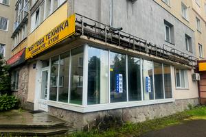 комерційна за адресою Гетьмана Мазепи вул., 61