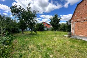 будинок за адресою с. Вінницькі Хутори, Українська вул., 4