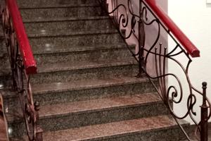 комерційна за адресою Соборна вул., 36