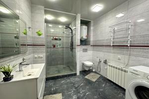 квартира за адресою Героїв Маріуполя вул. (Адмірала Головка), 63
