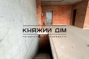 коммерческая по адресу Днепровская набережная ул., 17В