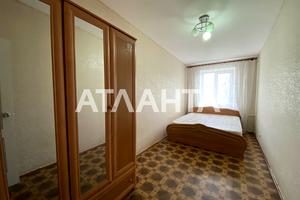 квартира за адресою Космонавтів вул., 11в
