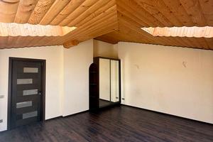 квартира за адресою Івасюка вул., 42